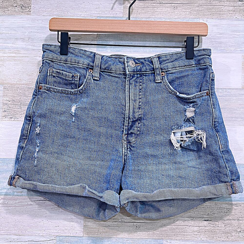 Old Navy Light Blue Distressed Rolled-Hem Denim Shorts